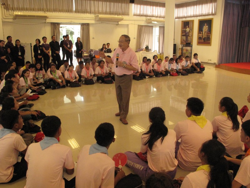 เลขาธิการมูลนิธิชัยพัฒนา เป็นประธานในพิธีมอบรางวัลการประกวดโครงการพี่นำน้องรักษ์น้ำตามแนวพระราชดำริ ปี 2560